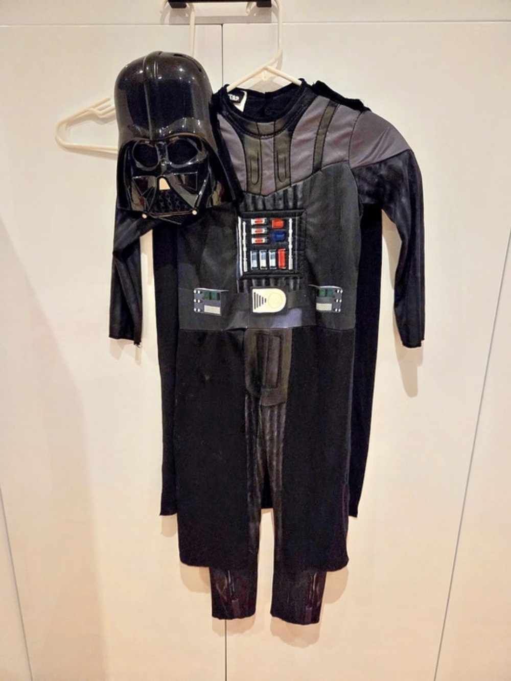 Star Wars Darth Vader costume Boys 7-8 Black